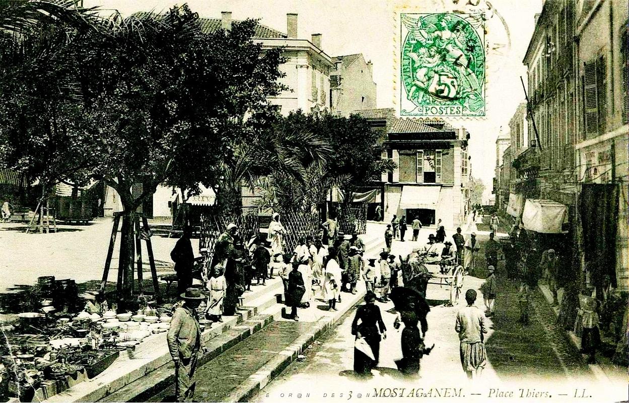 1728- Mostaganem - Place Thiers.jpg